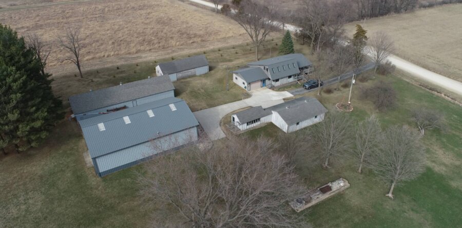 Jerry Jones Real Estate, Shop, Collectible & Equipment Auction- Live only