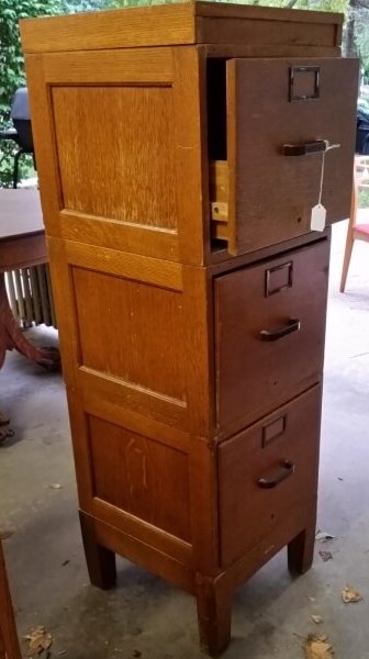 Online Only Moving Auction for Larry & Wendy Mallo