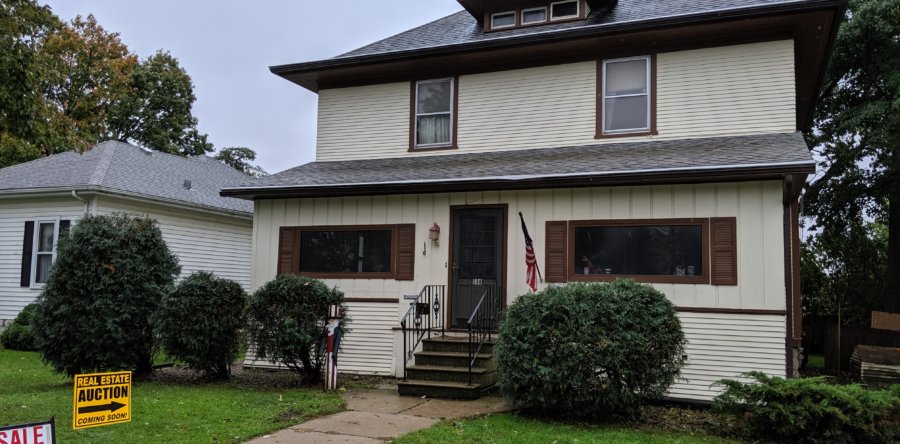 Four Bedroom Home & Contents Auction