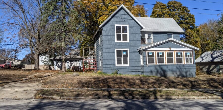 “This Old House” Auction for Two Mason City Project Homes