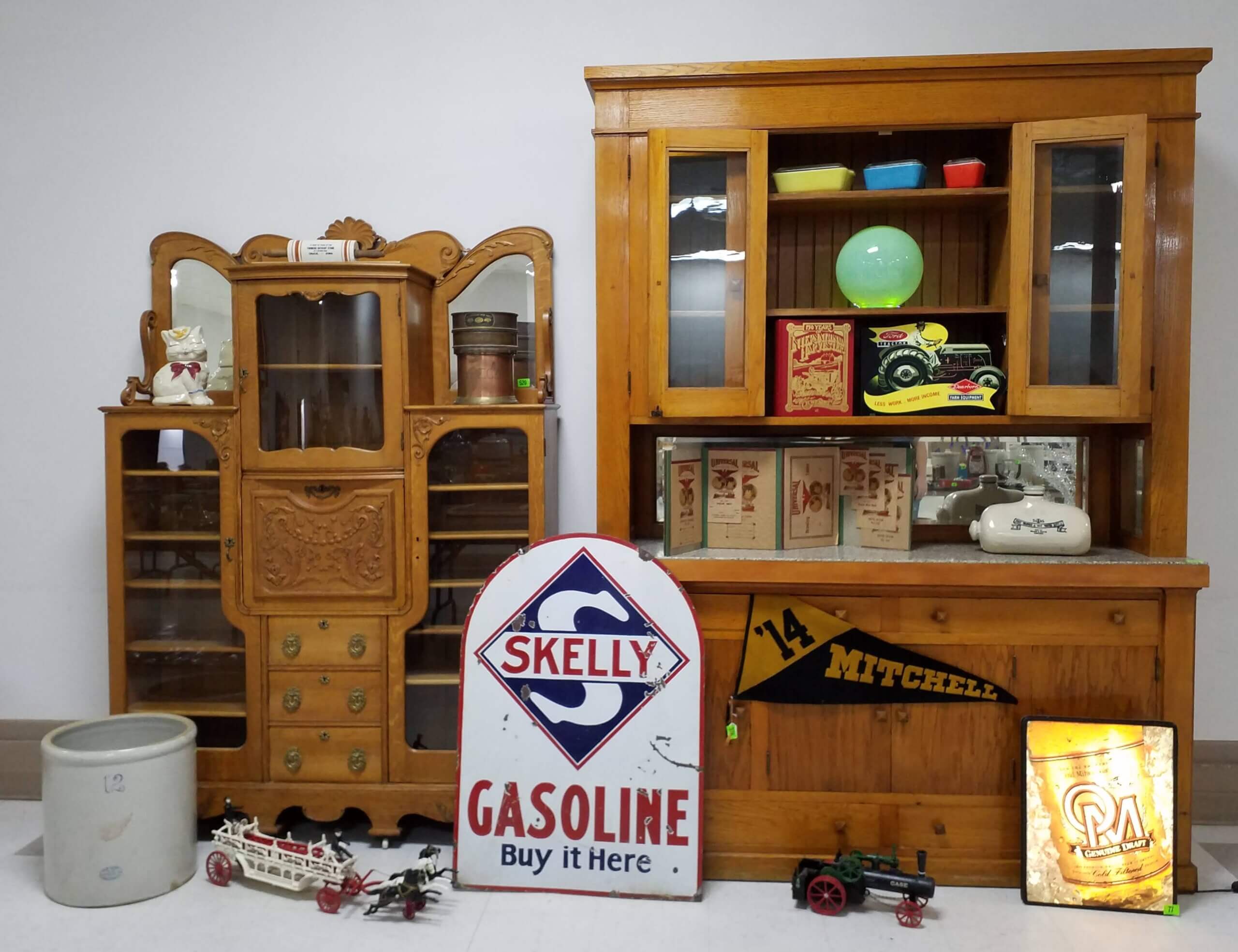 Stoneware, Primitives, Signs & Farm Literature Online Auction from the Merrill Johnson & John Rigter Estates