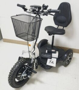 Brian Thoresen Estate Online Auction @ Fox Online Auction Center